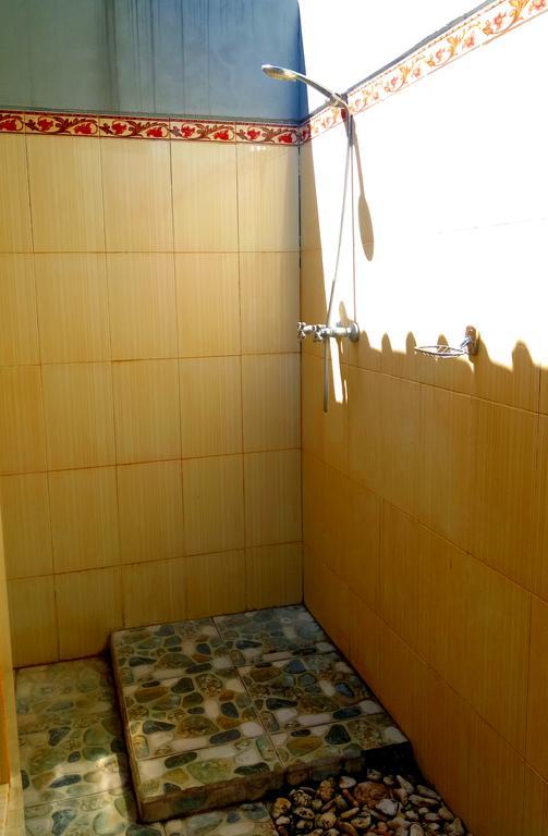 Ceningan Cliff Inn Ceningan Island Экстерьер фото